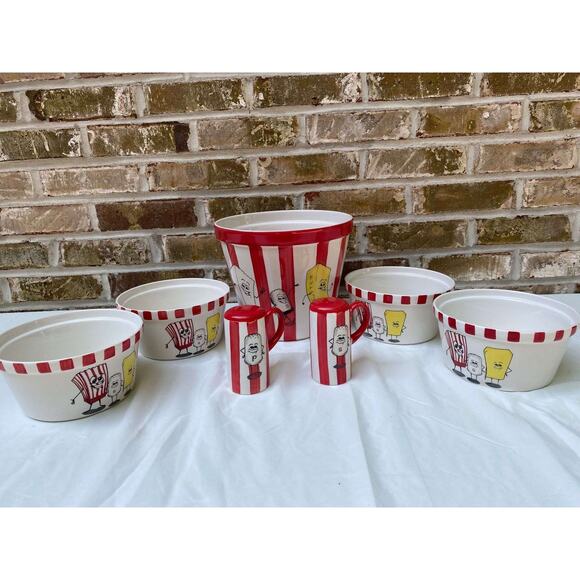 TableTops Unltd Kitchen Prep101 Ceramic Popcorn Bucket, Shakers & Matching Bowls - Picture 1 of 5